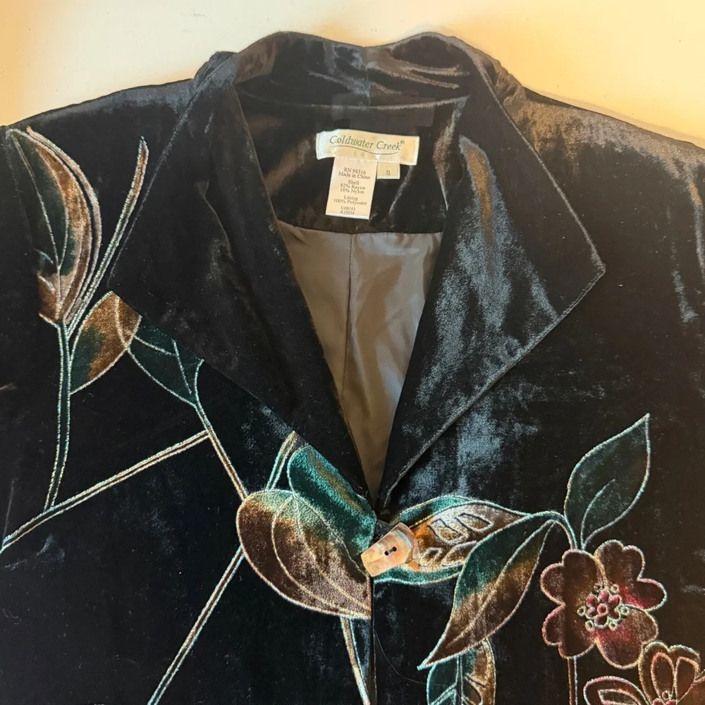 Coldwater Creek Black Velvet Floral Blazer - Picture 9 of 12